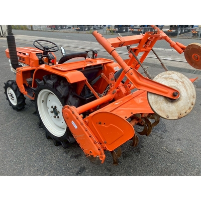 KUBOTA トラクター  B1600D