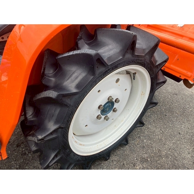 KUBOTA トラクター  B1600D