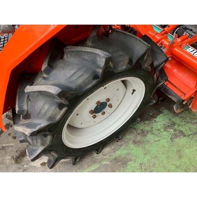 KUBOTA トラクター L1-205D