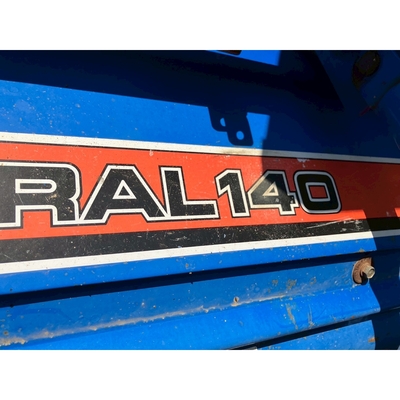 ISEKI トラクター TA210F