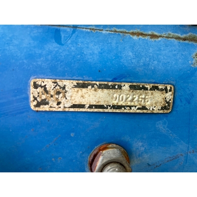 ISEKI トラクター TA210F