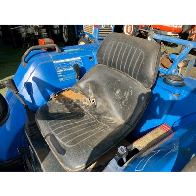 ISEKI トラクター TA210F