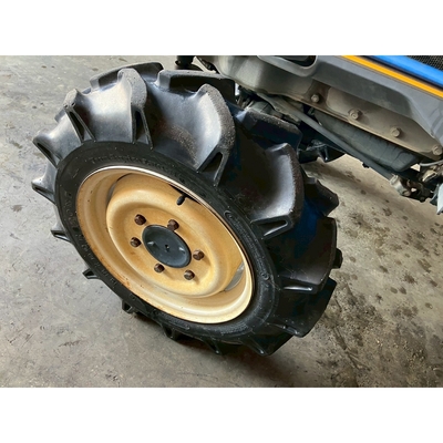 ISEKI トラクター TF21F