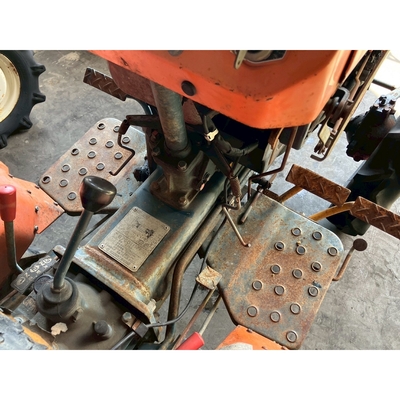 KUBOTA トラクター B7001