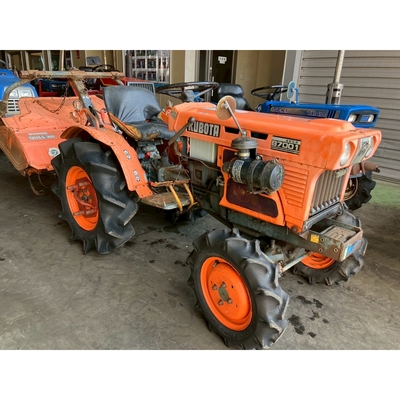 KUBOTA トラクター B7001