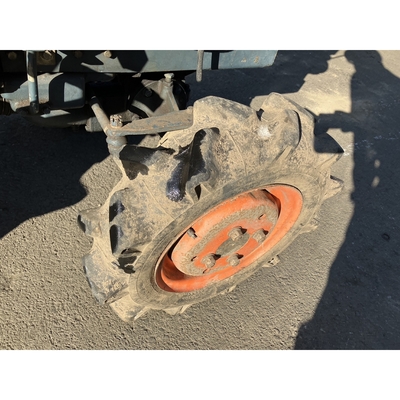 KUBOTA トラクター B5000D
