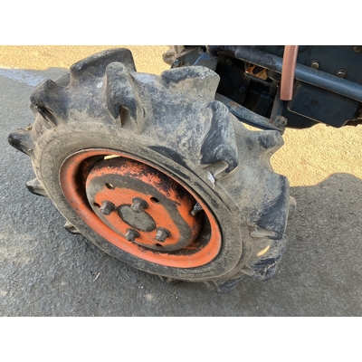 KUBOTA トラクター B5000D