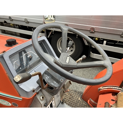 KUBOTA トラクター L1-205D