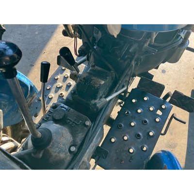 ISEKI トラクター TS1610F