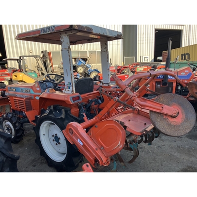 KUBOTA トラクター L1-205D