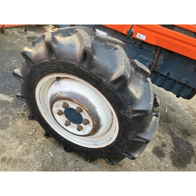 KUBOTA トラクター L1-205D