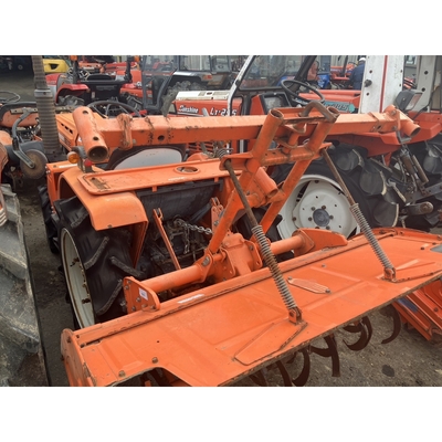 KUBOTA トラクター  B1600D