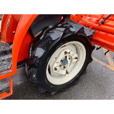 KUBOTA トラクター KT24
