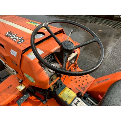 KUBOTA トラクター B1200D