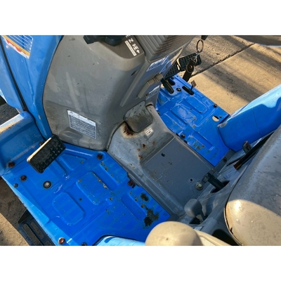 ISEKI トラクター TF21F