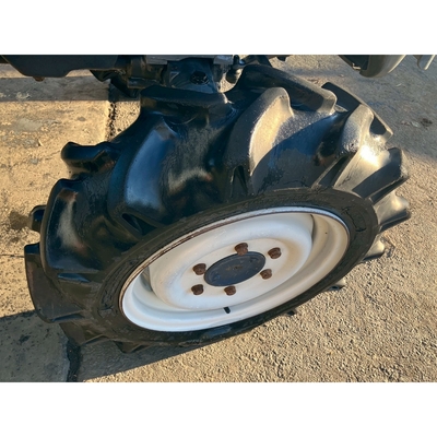 ISEKI トラクター TF21F