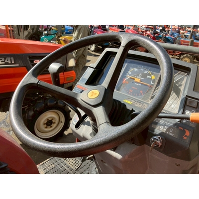 MITSUBISHI トラクター MT246D