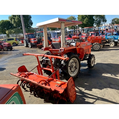 KUBOTA トラクター L1-215D