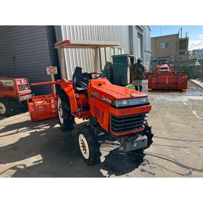 KUBOTA トラクター L1-215D