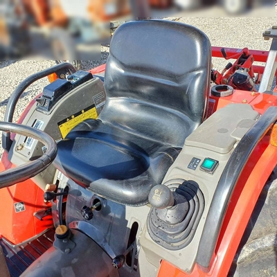 YANMAR トラクター F-200