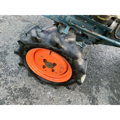 KUBOTA トラクター B6000D