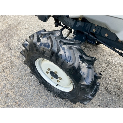 ISEKI トラクター TH20F