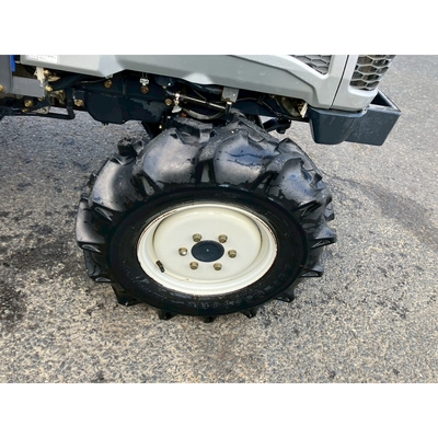 ISEKI トラクター TH20F