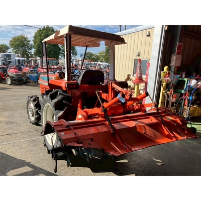 KUBOTA トラクター L1-245D