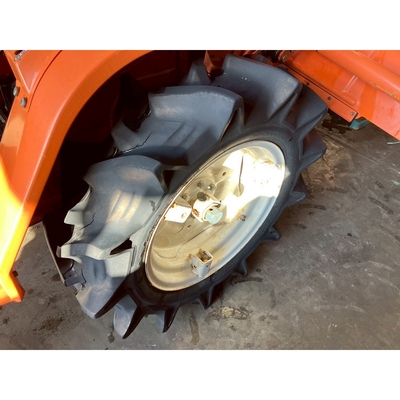 KUBOTA トラクター B1502 