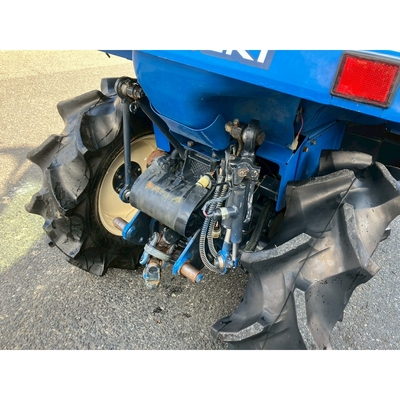 ISEKI トラクター TU147F