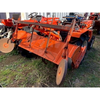 KUBOTA トラクター B1600