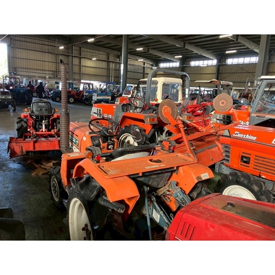 KUBOTA トラクター B1702