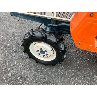 KUBOTA トラクター  B1702D