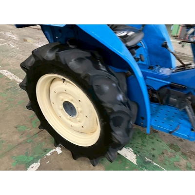 ISEKI トラクター TL2100F
