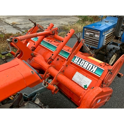 KUBOTA トラクター L1-205D