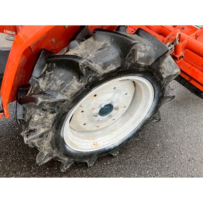 KUBOTA トラクター L1-205D