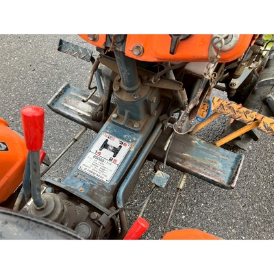 KUBOTA トラクター B5000D
