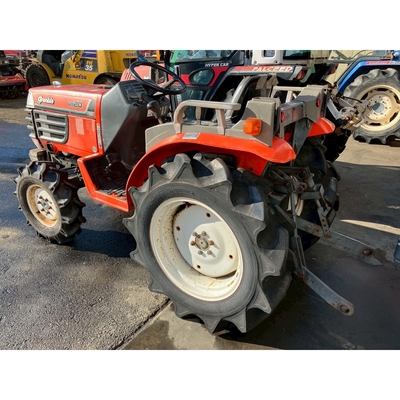 KUBOTA トラクター GB20