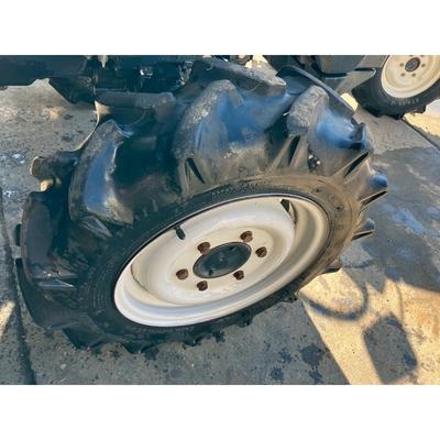 ISEKI トラクター TF223F