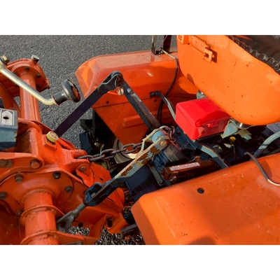 KUBOTA トラクター B1200D