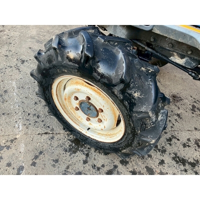 ISEKI トラクター TF26F