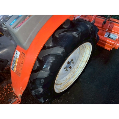 KUBOTA トラクター GB18