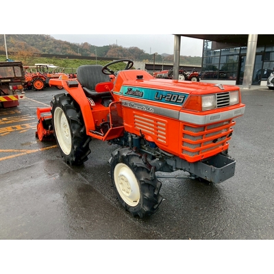 KUBOTA トラクター L1-205D