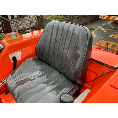 KUBOTA トラクター L1-205D