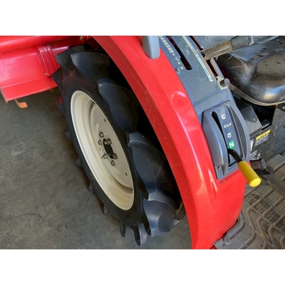 MITSUBISHI トラクター MT161D