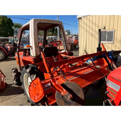 KUBOTA トラクター L1-215D