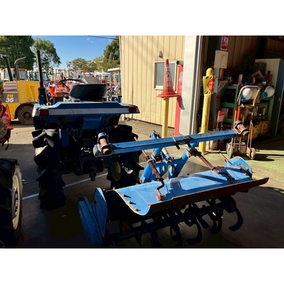 ISEKI トラクター TU150F