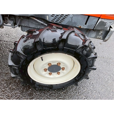 KUBOTA トラクター GL260D