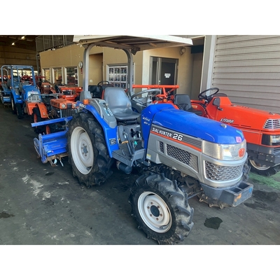 ISEKI トラクター TH26