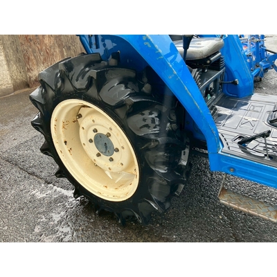 ISEKI トラクター TA255F
